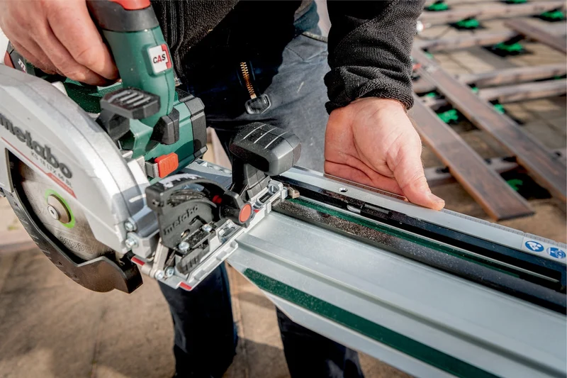 Metabo Kappschiene KFS 834 mm – mobile Lösung für winkelgenaue Kappschnitte