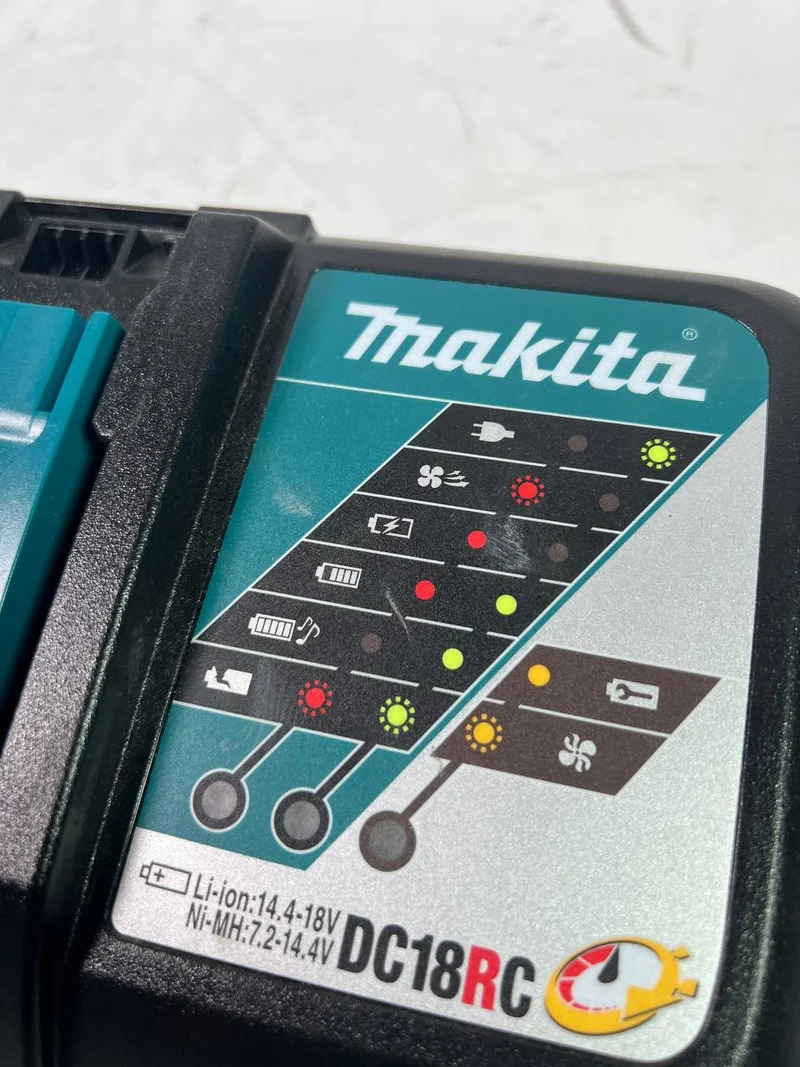 Makita DC 18 RC Akku Schnell Ladegerät 7,2 V - 18 V - Reparaturgerät