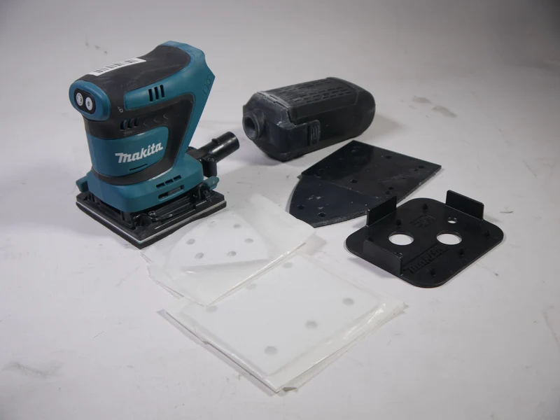 Makita DBO 480 Z Akku Schwingschleifer 18 V 112 x 102 mm Solo - Gebraucht