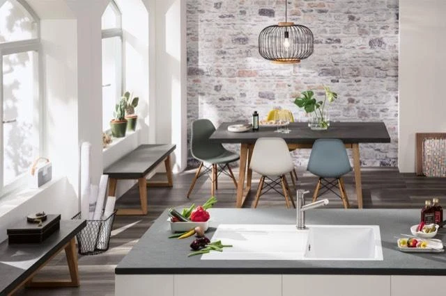 VILLEROY & BOCH SP Siluet 50 flat 880x490mm IB reversibel aus TitanCeram Ebony cplus