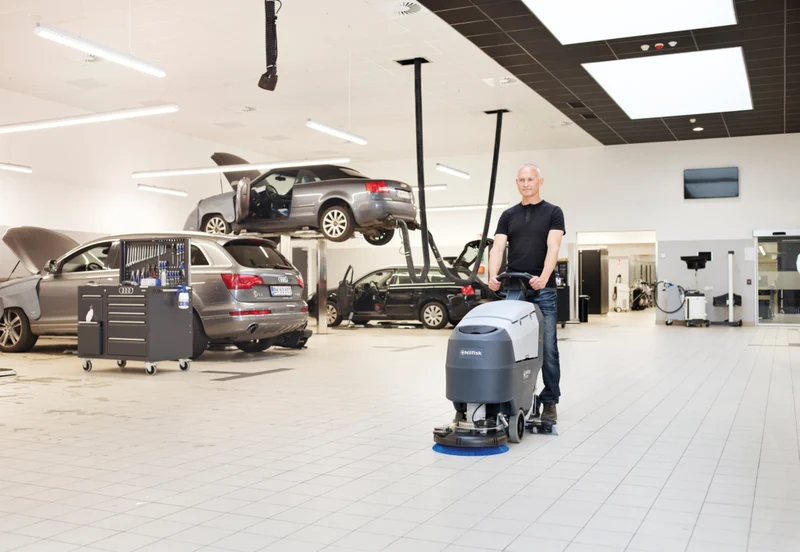 Scheuersaugmaschine