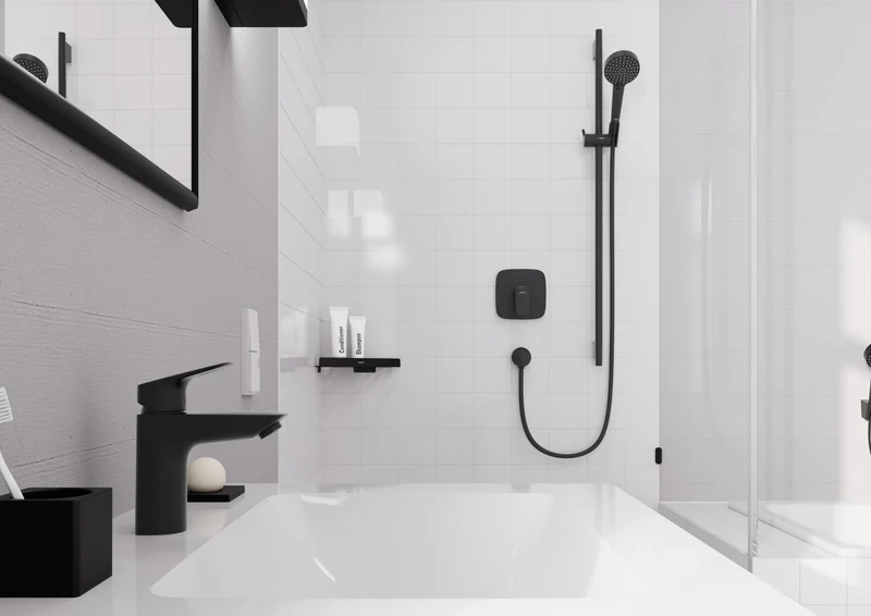 HANSGROHE VERNIS Blend Brauseset Vario/Unica 650 mm mattschwarz mit Handbrause und Brausestange