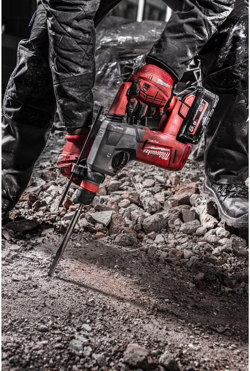 MILWAUKEE Breitmeißel SLEDGE 50 mm SDS-max 380 mm – Selbstschärfende Spitze, 2x längere Standzeit