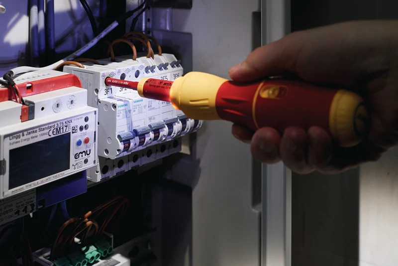 Wiha speedE® II electric Schraubendreher-Set 6-tlg. VDE Akku Schlitz/PZD