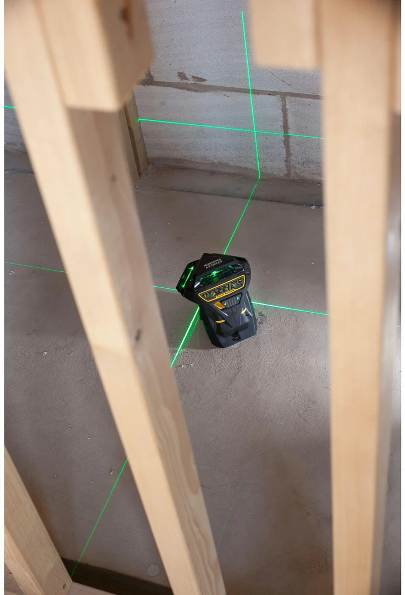 STANLEY Kreuzlinienlaser FatMax X3G – 3 x 360° Linien, ± 4° Selbstnivellierung, IP54