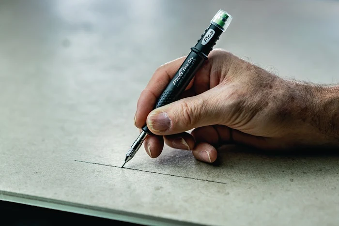 Pica Finemarker Fine Dry 0.9 ( 4000871422 ) Länge 20 cm mit 5 Graphit-Minen HB