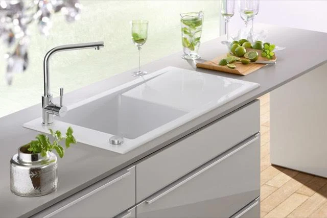 Villeroy & Boch Modern Steel Küchenarmatur – Edelstahl poliert, 360° schwenkbar