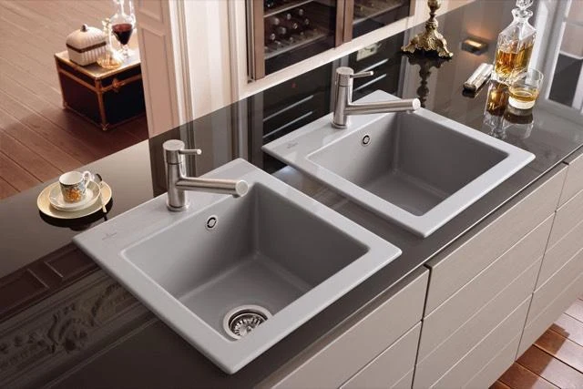 Villeroy & Boch Como Küchenarmatur – Edelstahl massiv poliert, 360° schwenkbar, 183 mm